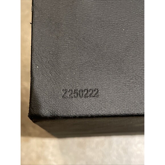 Invicta Limited Edition Marvel Watch Box with Cleaning Cloth - Picture 12 of 16